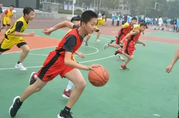 如何通过合理的营养补充来支持篮球恢复训练?_1